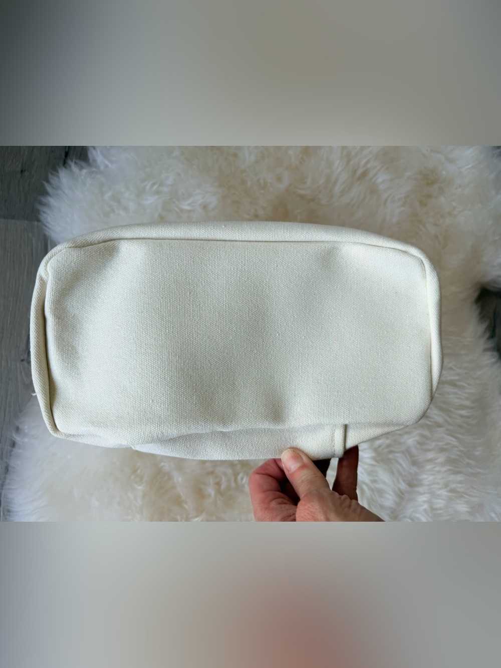 Source Unknown Hermes Cream & Grey Canvas Dual Section Cosmetic Case - Picture 6 of 13